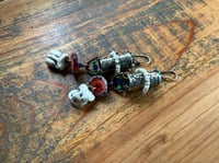 Image 20 of The Lantern Guy . Chinese culture earrings n2