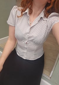 Image 11 of Ready to ship! 'Mermaids Kiss ' Sterling Silver Pebble and Green Cornish Seaglass 