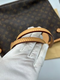 Image 5 of Louis Vuitton Neverfull MM Monogram Canvas