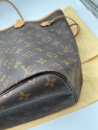 Image 11 of Louis Vuitton Neverfull MM Monogram Canvas