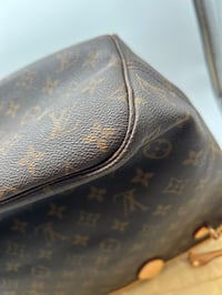 Image 13 of Louis Vuitton Neverfull MM Monogram Canvas