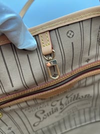 Image 14 of Louis Vuitton Neverfull MM Monogram Canvas