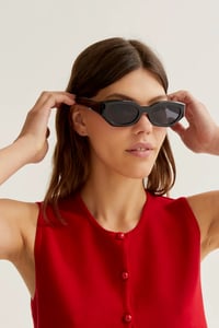 Image 5 of Top chaleco punto rojo