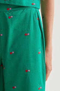 Image 2 of  Pantalón con estampado Green Cherries
