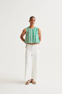 Image 4 of Top con estampado Bamboo Green