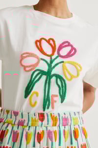 Image 1 of  Camiseta con bordado de tulipanes