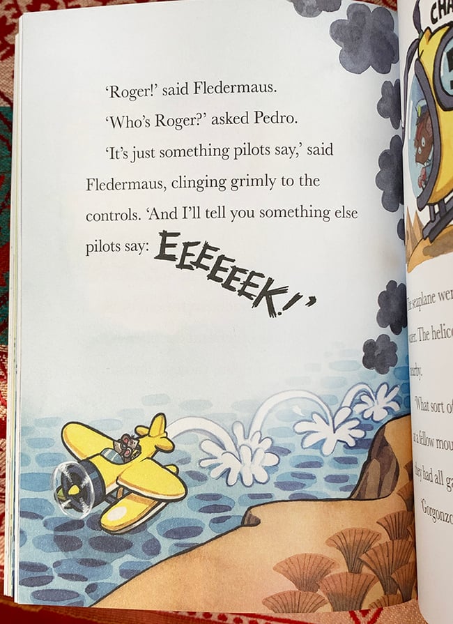 Of Mice and Mummies: Emergency landing!