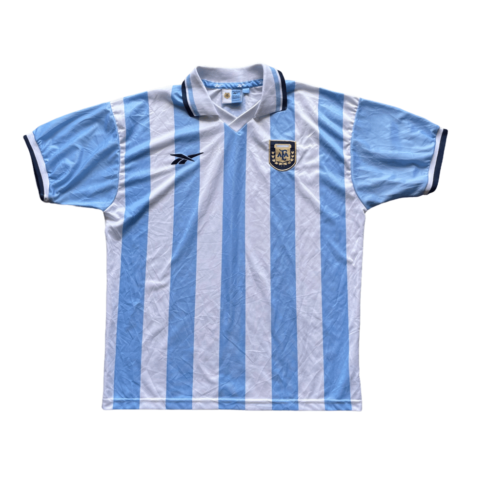 Image of 99/00 Argentina home shirt size xl 