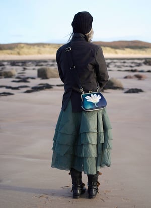 Image of Wild stitchwort flower, velvet clutch/shoulder bag - roomier size