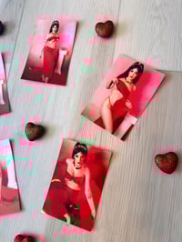 Image 3 of Jasmine cosplay signed 4x6 bundle (5 photos)