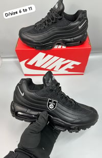 Image 3 of Nike Airmax 95s(imports 1:1)