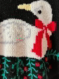 Image 2 of Goose sweater # 542