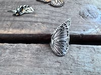 Image 10 of Monarch wing ring, size 6/7