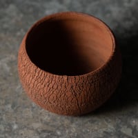 Image 4 of Round Textured Crackle Pot
