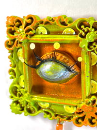 Image 2 of Snatcherz Mini: Peas n Carrots (Magnet + Wall Charm)