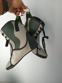 Image 3 of Razors Jeph Howard Liner