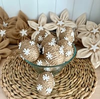 Image 1 of Rustic Easter Eggs – Easter Daisy Lace with Pearl centres