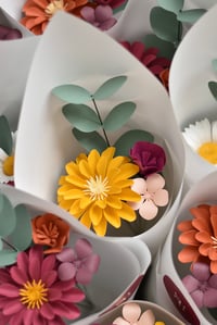 Image 3 of MINI BOUQUET