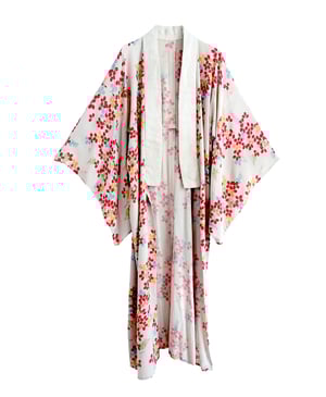 Image of Kimono dame af sandfarvet silke m. berberis blade / 'Too Fairy..'