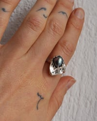 Image 5 of oyster ring