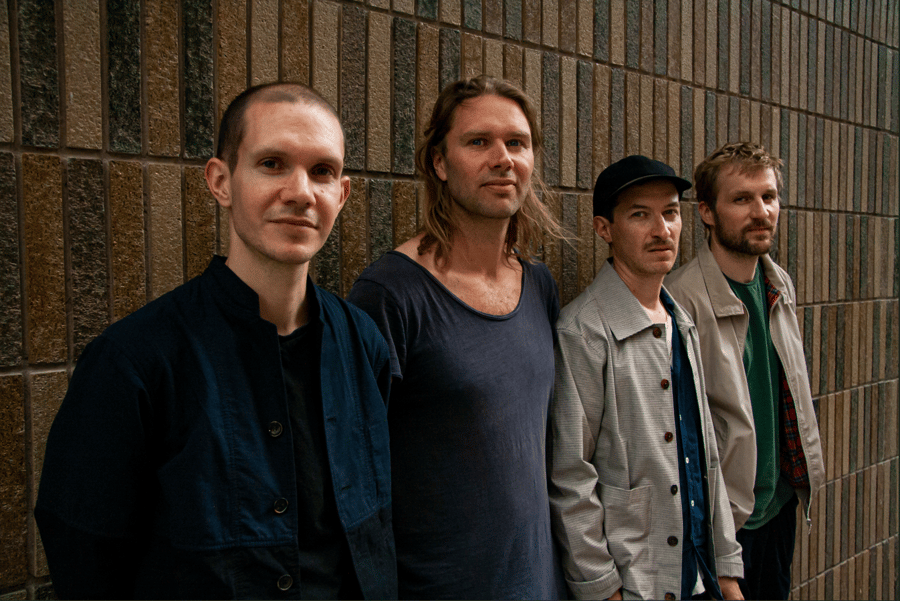 Image of Girls In Airports // 15.03.2026