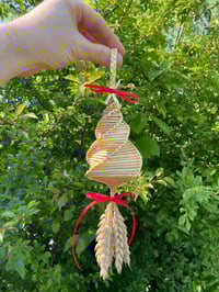 Image 1 of Spiral Drop Dolly