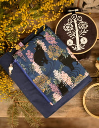 Image 2 of Pochette Broderie taille L CHINGU "BLACK CAT"
