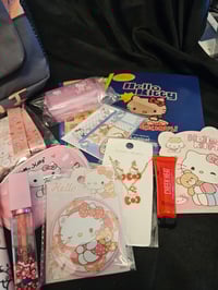 Image 3 of Hello Kitty Grey & Pink Backpack Bundle 