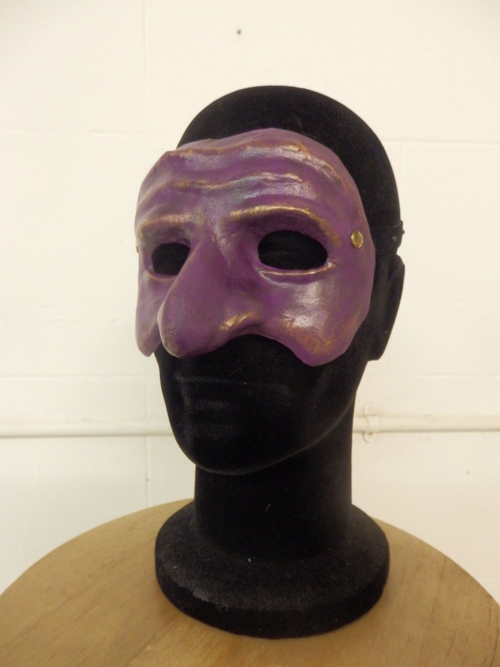 Purpla Pulcinella Mask