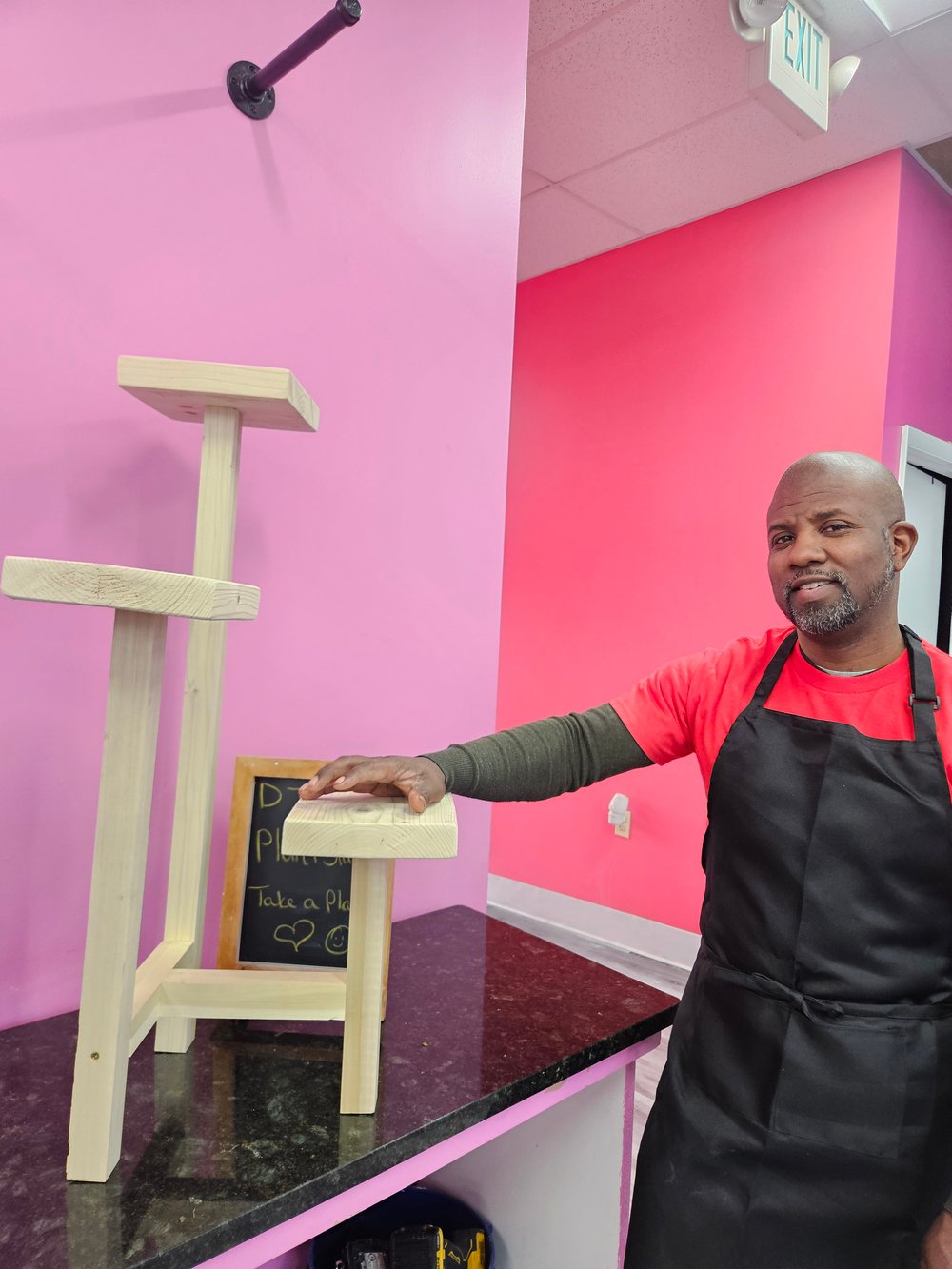 Image of DIY Plantstand