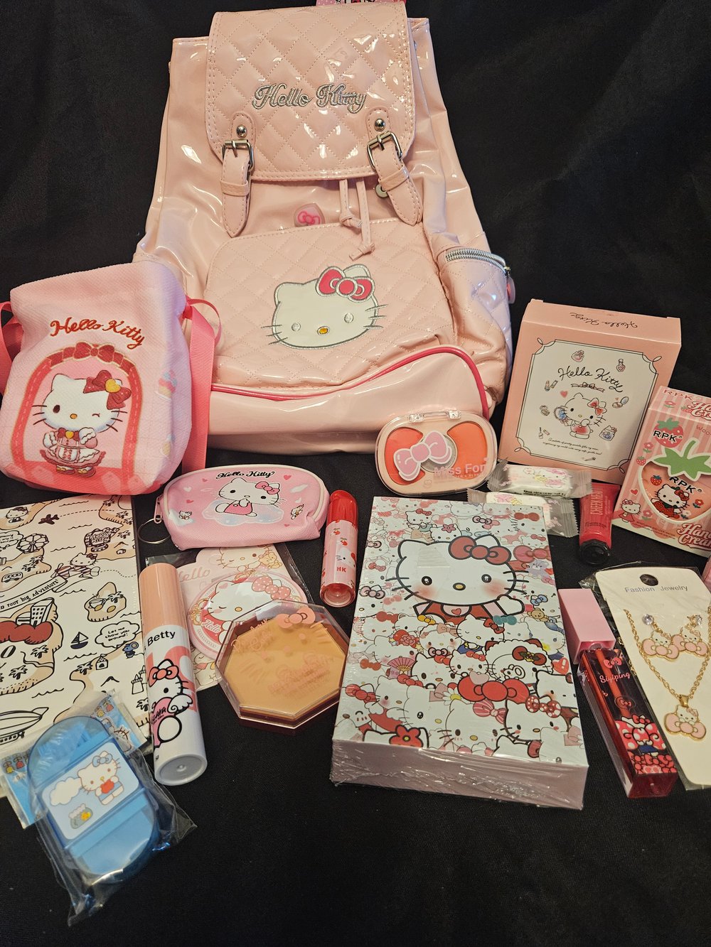 Image of Hello Kitty Backpack Bundle 