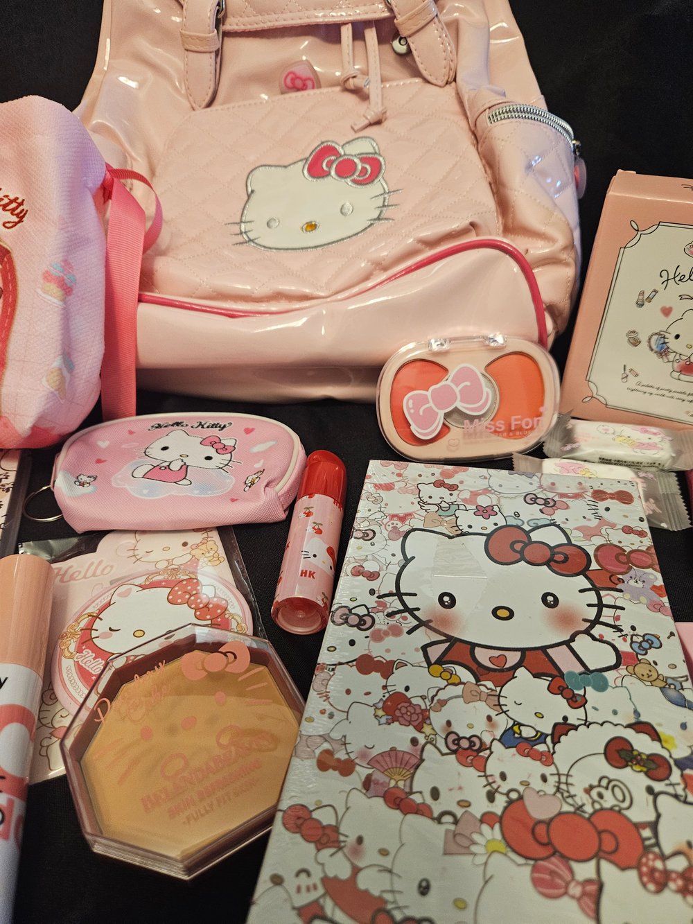 Image of Hello Kitty Backpack Bundle 