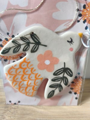 Image of  Petit oiseau à suspendre fleur rose vert