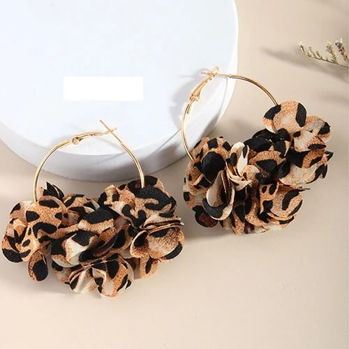 Image of Animal Hoops 