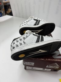 Image 6 of Vintage Kostons size 6