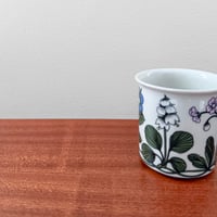 Image 2 of Arabia Finland Flora Cocoa Mug