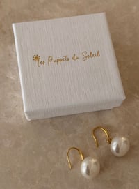 Image 1 of Elegant Pearl Earrings Stainless Steel 