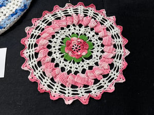 Image of Lot of 2 Vintage Floral Doilies