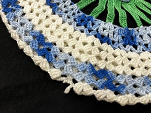 Image of Lot of 2 Vintage Floral Doilies