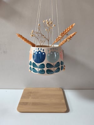 Image of    Pot suspendu fleur tulipe 