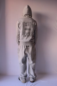 Image 5 of HUSTLER TracKSuiT (grey)