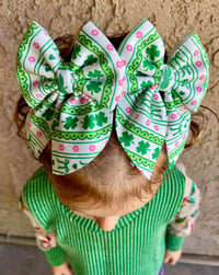 Image 2 of St. Patty's Bows