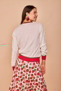 Image 2 of chaqueta fresa blanca