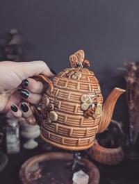 Image 1 of Bee hive teapot 