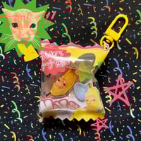 Nana Cat Shaker Charm