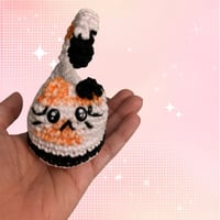 Image 4 of Loaf Kitty