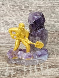 Miners with Amethyst 