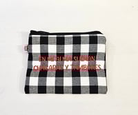 Image 4 of Monedero o neceser bordado  En mi alma suenan chácaras y tambores