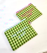 Image 1 of Monedero o neceser bordado   Soy intensita, y qué?