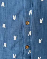 Image 4 of Hanna Andersson Bunny Muslin Button Up-8Y